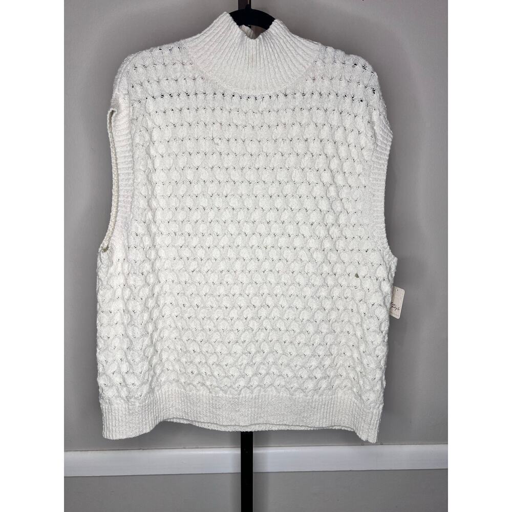 Free People Oversized Cable Knit Mock Neck Sweater Vest Ivory Chunky NWT Small - Picture 3 of 9